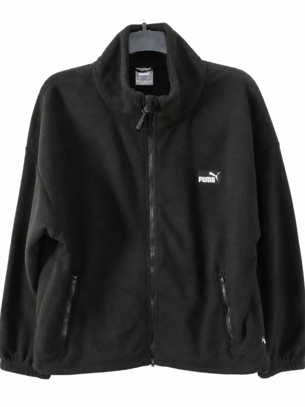 Medium Mens black fleece PUMA jacket w/ zip close. College Sport. Layer. Outdoor